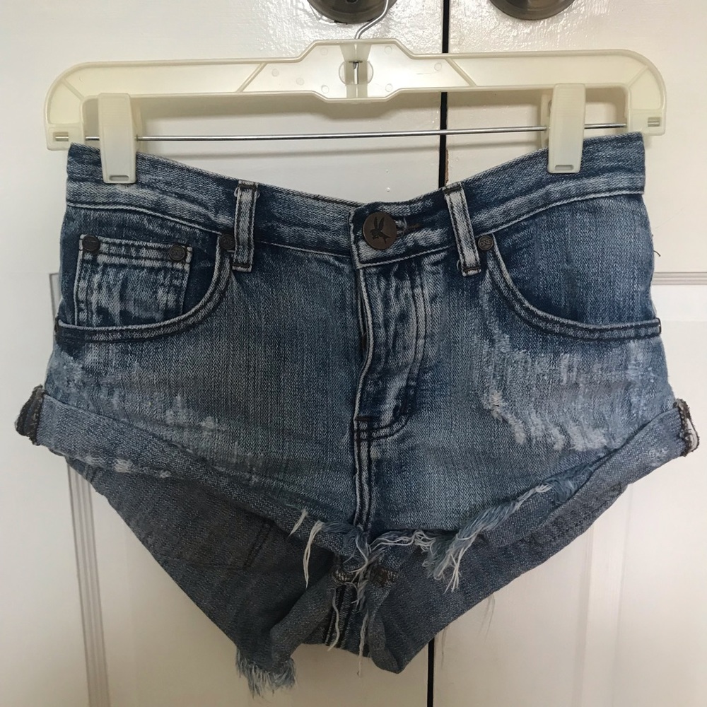 One Teaspoon Bandits Shorts Size 24